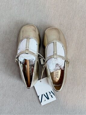 ZARA Metallic Champagne Gold Ballet Flats